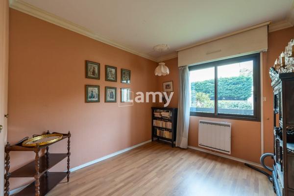 Appartement + cave + parking + garage