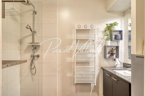 A VENDRE STUDIO DANS LE QUARTIER RIVES DE SEINE A BOULOGNE BILLANCOURT