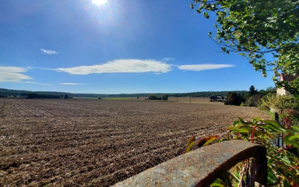 Maison à vendre    4 pièces •  Dammartin-sur-Tigeaux
