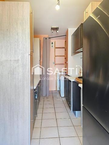 T3 lumineux + bureau, ascenseur et parking