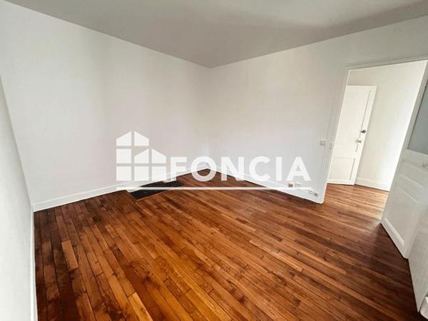 Location Appartement 2 pièces 38.35 m² - 5 RUE VICTOR HUGO Issy Les Moulineaux 92130