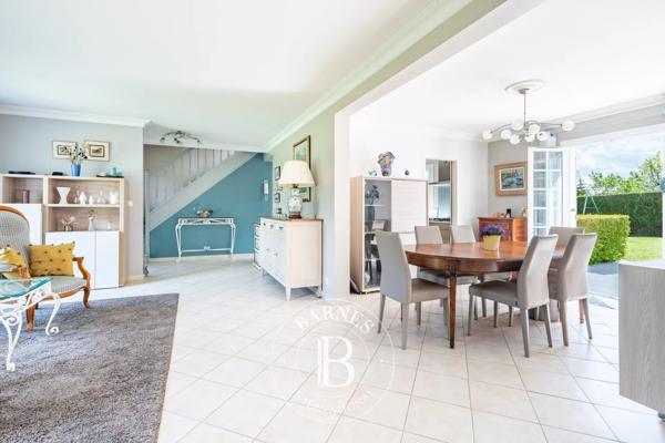 Villennes-sur-Seine, Maison 5 Chambres -  180 m² à vendre
