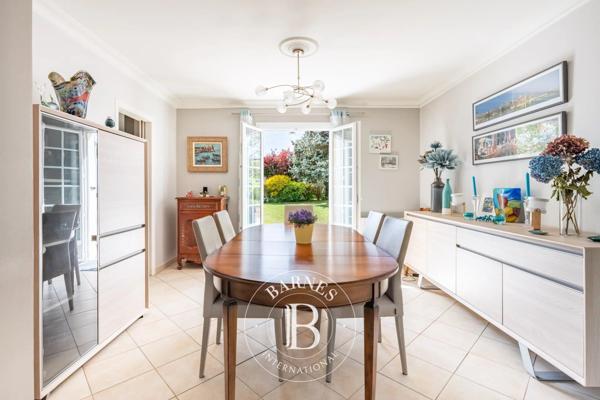 Villennes-sur-Seine, Maison 5 Chambres -  180 m² à vendre