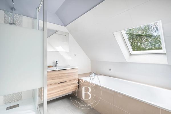 Villennes-sur-Seine, Maison 5 Chambres -  180 m² à vendre