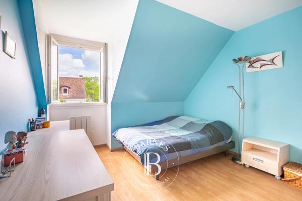 Villennes-sur-Seine, Maison 5 Chambres -  180 m² à vendre