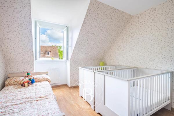 Villennes-sur-Seine, Maison 5 Chambres -  180 m² à vendre