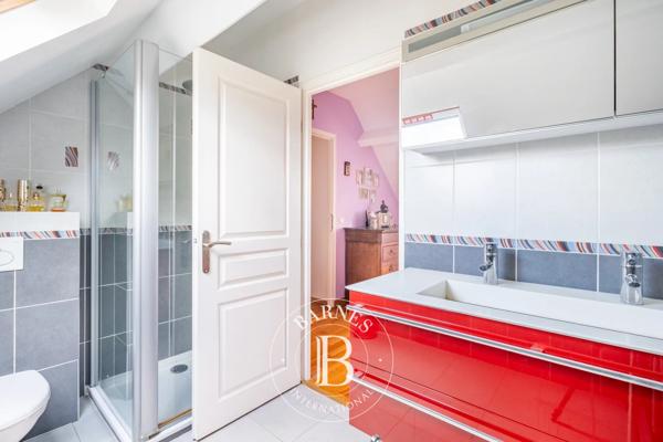 Villennes-sur-Seine, Maison 5 Chambres -  180 m² à vendre