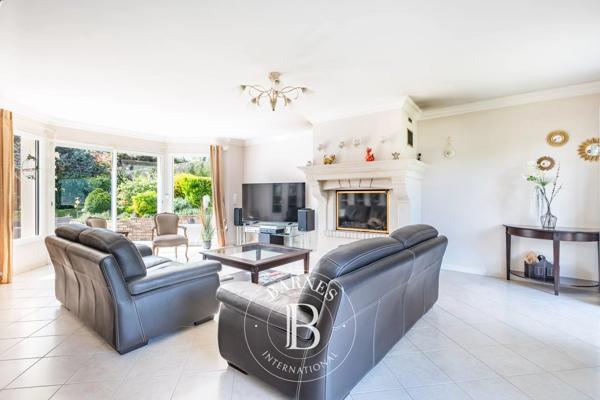 Villennes-sur-Seine, Maison 5 Chambres -  180 m² à vendre