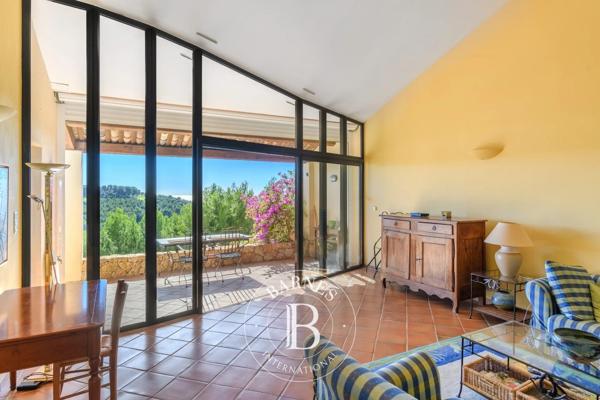 Saint-Cyr-sur-Mer, Maison 2 Chambres -  99 m² à vendre