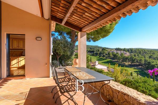 Saint-Cyr-sur-Mer, Maison 2 Chambres -  99 m² à vendre
