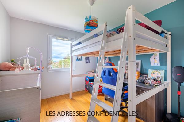 LIMONEST - MAISON FAMILIALE DE PLAIN PIED 128 m² - TERRAIN DE 809 m² - GARAGE