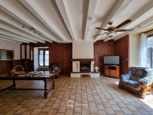 MAISON 4 CHAMBRES Sanxay (86600)