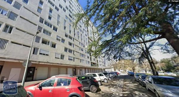 Appartement à louer 3 pièces 62.55m² Pau (64000)
