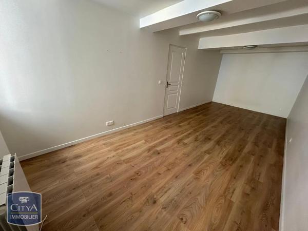 Appartement à louer 2 pièces 57.31m² Toulon (83000)