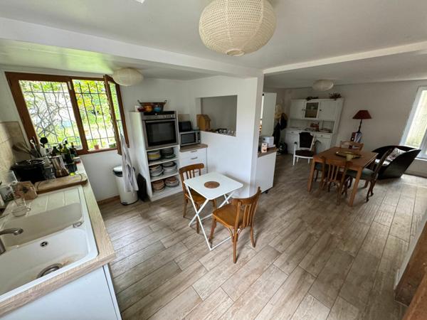 Maison à vendre    8 pièces • 150 m2 Chelles