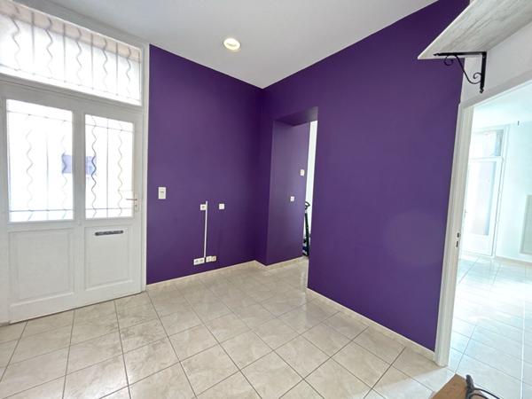 Hyères hyper centre-ville - Appartement à usage professionnel - 50m2