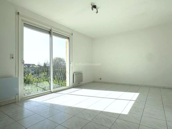 Location                                                      Appartement
                        
                     2 pièces                      39 m2                     à Albi