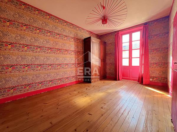 Maison Nersac 8 pièce(s) 177 m2 - 5ch