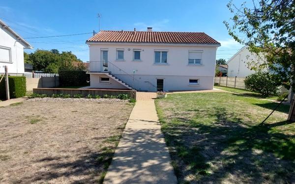 Maison à vendre    4 pièces •  Cholet