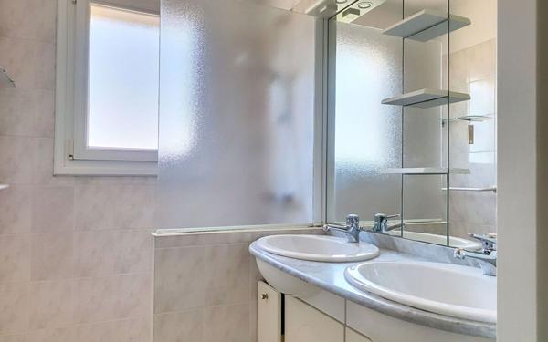 Maison à vendre    4 pièces •  Cholet