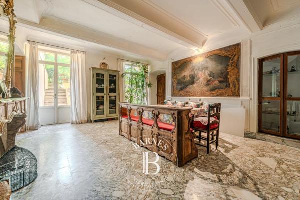 Aix-en-Provence, Appartement 3 Chambres -  298 m² à vendre