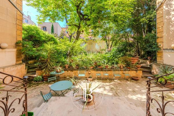 Aix-en-Provence, Appartement 3 Chambres -  298 m² à vendre