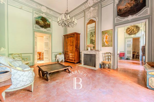 Aix-en-Provence, Appartement 3 Chambres -  298 m² à vendre