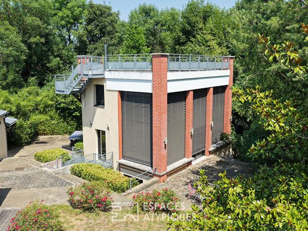 Maison d’architecte avec annexe indépendante sur terrain sans vis-à-vis