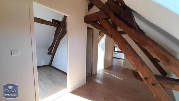 Location appartement 4 pièces de 114.74m²