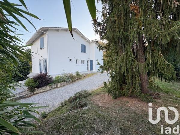 Maison à vendre 6 pièces 145 m² Bretagne-de-Marsan