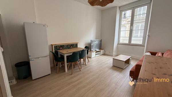 T2 meublé de 50 m², lumineux et entièrement rénové