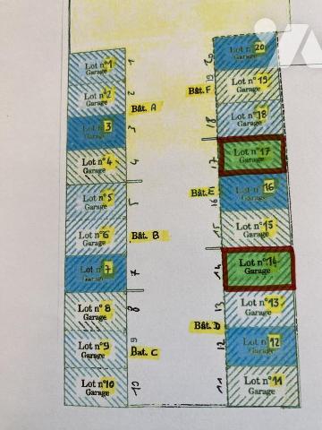 NANTES CHANTENAY - Vente deux Garages fermés 