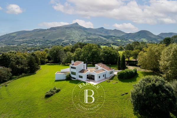 Ascain, Maison 4 Chambres -  340 m² à vendre