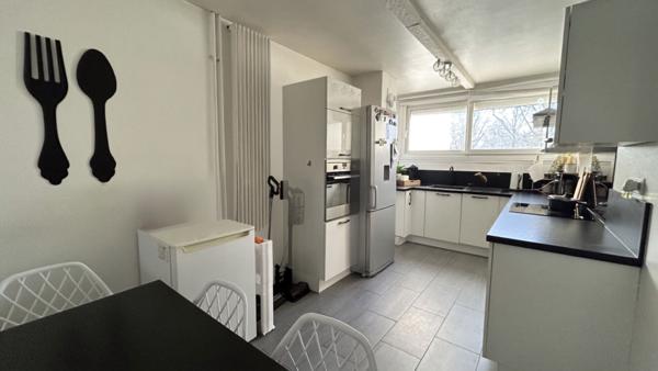 Appartement Evry Courcouronnes 4 pièce(s) 91.12 m2