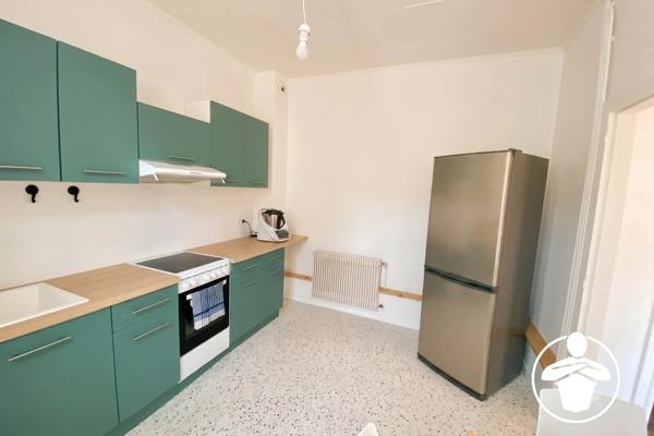 Vente                                                      Maison de ville
                        
                     7 pièces                      133 m2                     à Villeneuve-sur-Lot