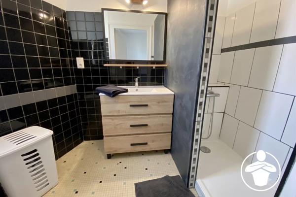 Vente                                                      Maison de ville
                        
                     7 pièces                      133 m2                     à Villeneuve-sur-Lot