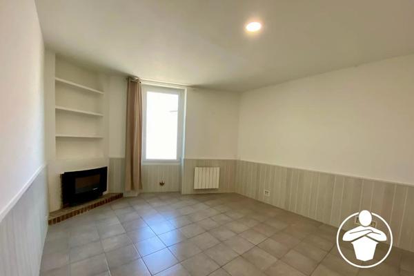 Vente                                                      Maison de ville
                        
                     7 pièces                      133 m2                     à Villeneuve-sur-Lot