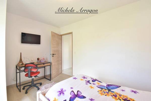 Maison contemporaine 2025 Villeneuve-sur-Lot (47) – 3 chambres dont suite parentale, pièce de vie 56 m², garage, terrain 1000 m², terrasse couverte, proche commerces