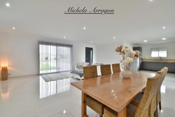 Maison contemporaine 2025 Villeneuve-sur-Lot (47) – 3 chambres dont suite parentale, pièce de vie 56 m², garage, terrain 1000 m², terrasse couverte, proche commerces