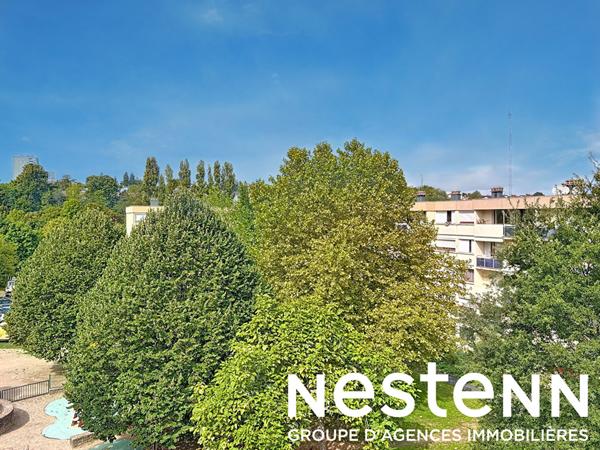 A vendre : Bel appartement spacieux avec balcon