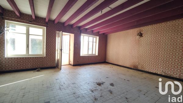 Ferme 8 pièces de 187 m² à Condrieu (69420)