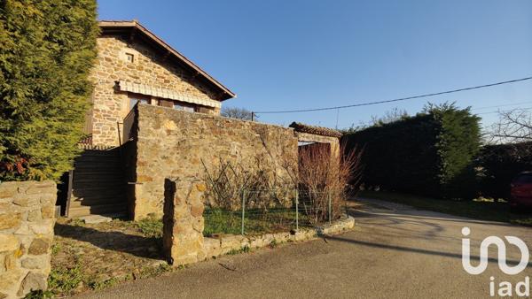 Ferme 8 pièces de 187 m² à Condrieu (69420)