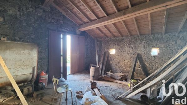 Ferme 8 pièces de 187 m² à Condrieu (69420)