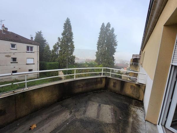 TOURNON SUR RHONE - APPARTEMENT T2 AVEC TERASSE - 57.68 M2