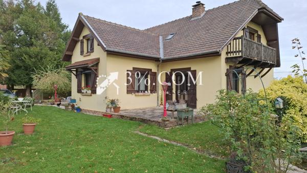 Maison
                                                                                                                                                                                                                                                                                                                        8 pièce(s)                                                                                                                                                                                                          6 chambre(s)                                                                                                                                                                                                          232  m²