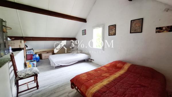 Maison
                                                                                                                                                                                                                                                                                                                        8 pièce(s)                                                                                                                                                                                                          6 chambre(s)                                                                                                                                                                                                          232  m²