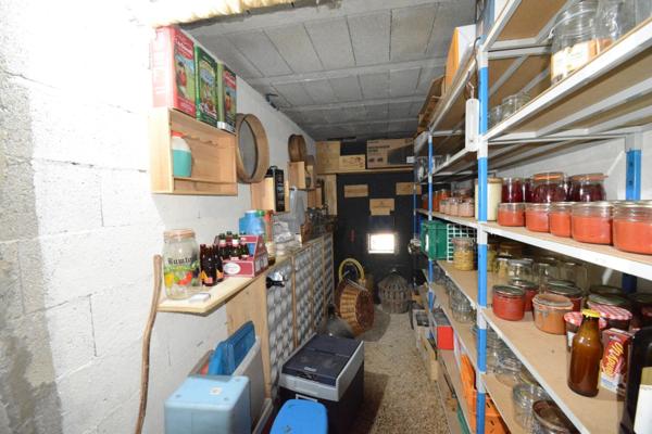 Maison à vendre 5 pièces avec 3 chambres garage / atelier / jardin proche de MANSLE (16)