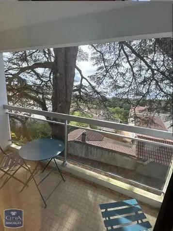 Appartement à louer 2 pièces 34.3m² Périgueux (24000)