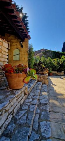 maison 2630 m² terrain saint martin d'ardeche Saint-Martin-d'Ardèche (07700)