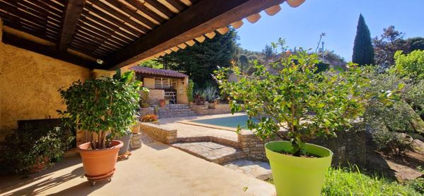 maison 2630 m² terrain saint martin d'ardeche Saint-Martin-d'Ardèche (07700)